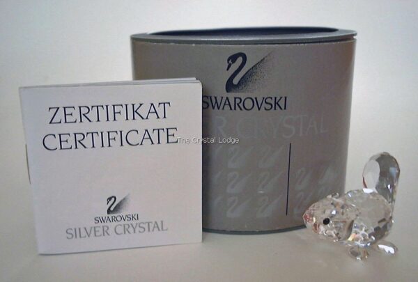 Swarovski_Beaver_baby_lying_164639 | The Crystal Lodge