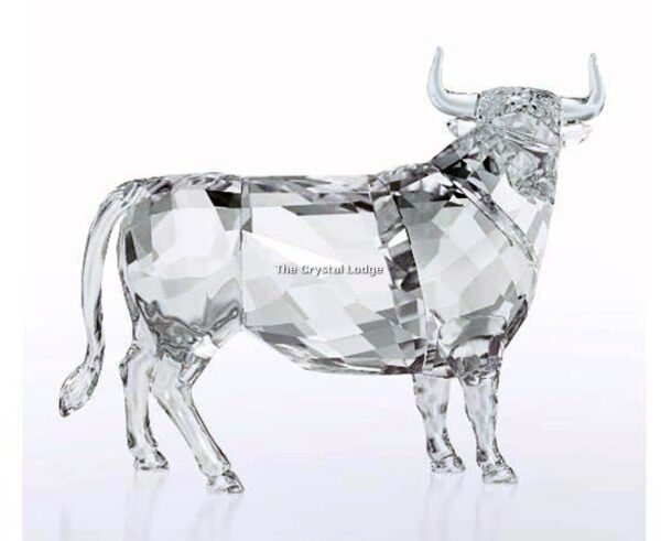 Swarovski_Bull_2018_5365721 | The Crystal Lodge