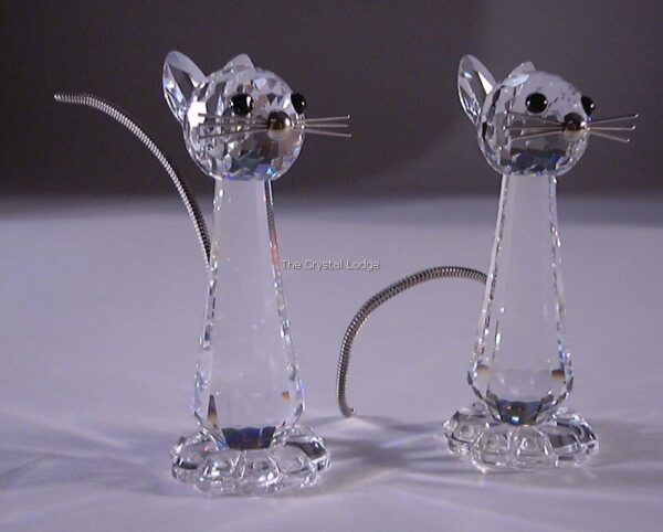 Swarovski_Cat_tall_010023 | The Crystal Lodge