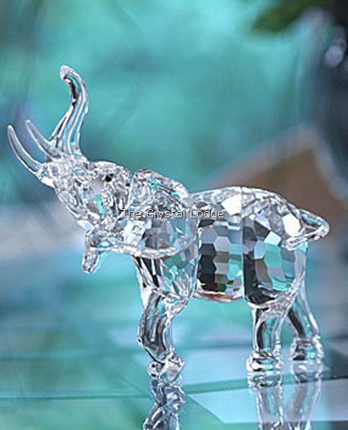 Swarovski_Elephant_mother_678945 | The Crystal Lodge
