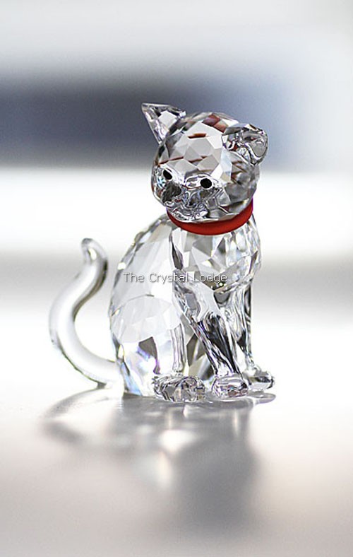Swarovski_cat_mother_sitting_red_collar_1193526 | The Crystal Lodge