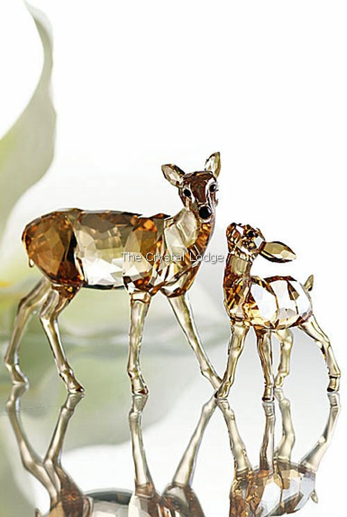 Swarovski_doe_and_fawn_1142843 | The Crystal Lodge