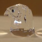 Swarovski_falcon_head_small_013829_1_WM Swarovski_falcon_head_small_013829 | The Crystal Lodge