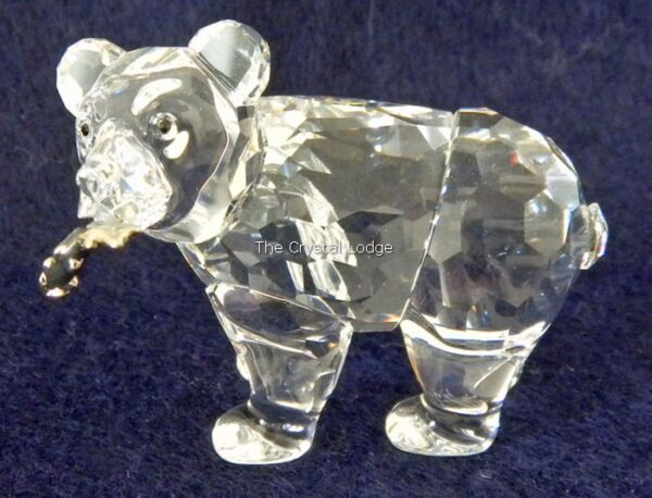 Swarovski_grizzly_cub_261925 | The Crystal Lodge