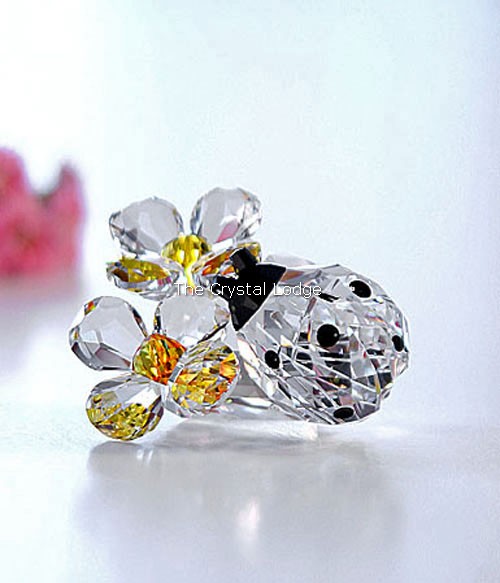 Swarovski_ladybird_ladybug_on_flower_842804 | The Crystal Lodge