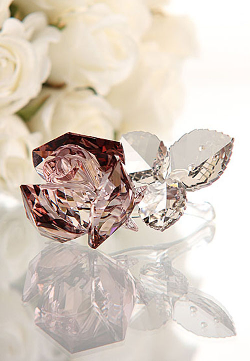 Swarovski_rose_blossoming_1113884 | The Crystal Lodge