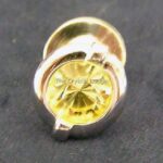 Swarovski_2004_Anna_round_rhodium_yellow_event_pin_1_WM Swarovski_2004_Anna_swan_yellow_event_pin | The Crystal Lodge