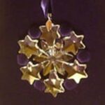 Swarovski_2004_Christmas_ornament_small_little_663147_1_WM Swarovski_2004_Christmas_ornament_small_little_663147 | The Crystal Lodge