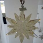 Swarovski_2011_Christmas_ornament_gold_SCS_members_1092040_1_WM Swarovski_2011_Christmas_ornament_gold_SCS_members_1092040 | The Crystal Lodge