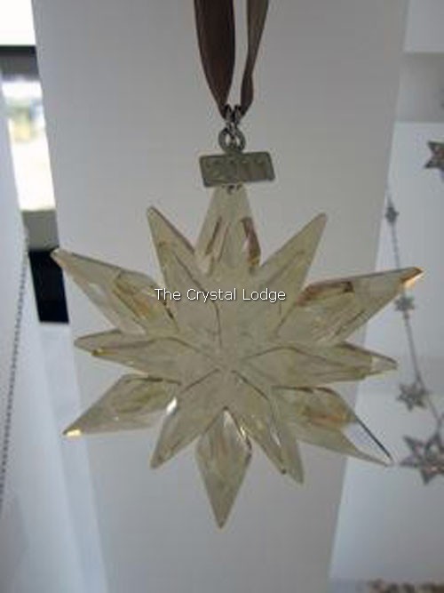 swarovski 2011 christmas ornament
