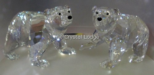Swarovski_2011_annual_edition_polar_bear_cubs_crystal_moonlight_1079156 | The Crystal Lodge