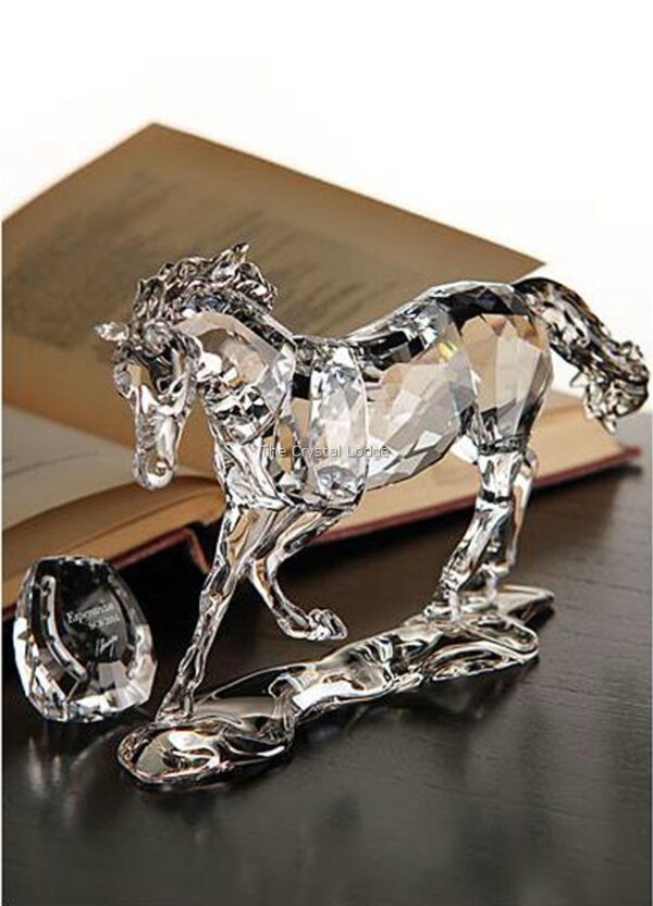 Swarovski_2014_annual_edition_Esperanza_horse_5004728 | The Crystal Lodge