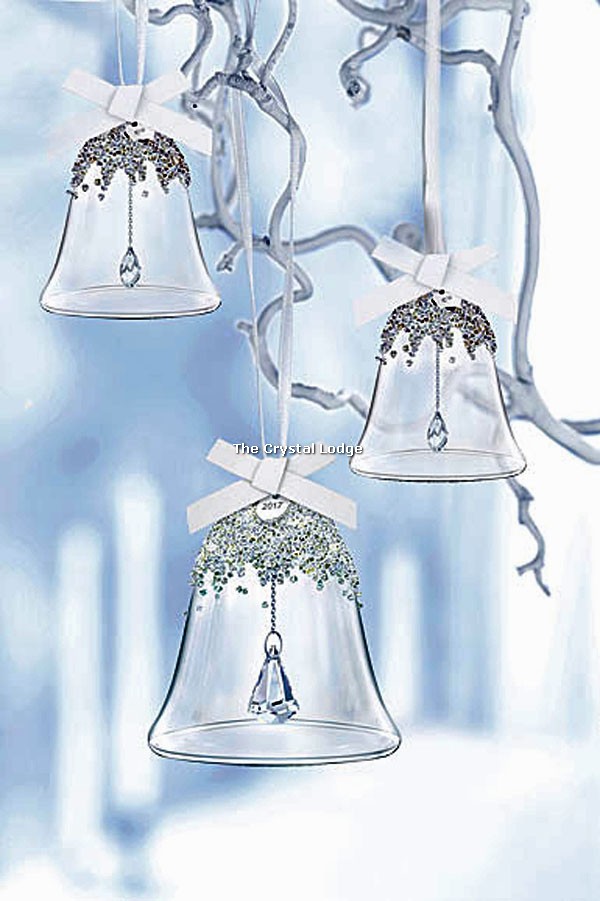 Swarovski_2017_Christmas_Bell_Ornament_Set_5268013 | The Crystal Lodge