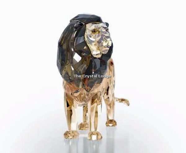 Swarovski_AE2016_Akili_Lion_5135894 | The Crystal Lodge