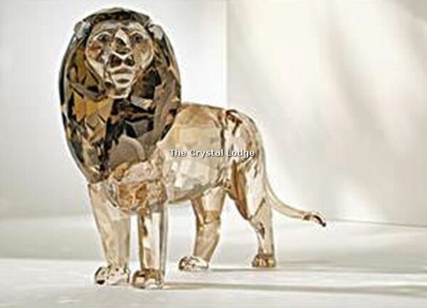 Swarovski_AE2016_Akili_Lion_5135894 | The Crystal Lodge