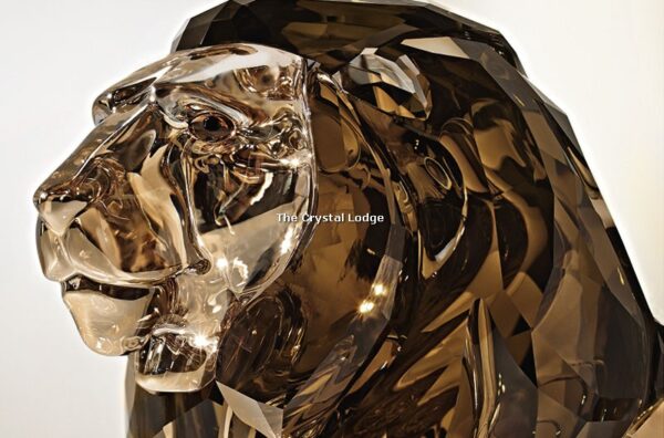 Swarovski_AE2016_Akili_Lion_5135894 | The Crystal Lodge
