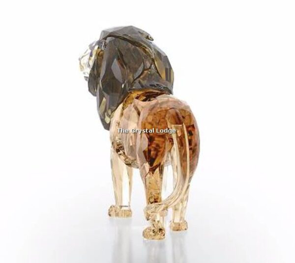 Swarovski_AE2016_Akili_Lion_5135894 | The Crystal Lodge