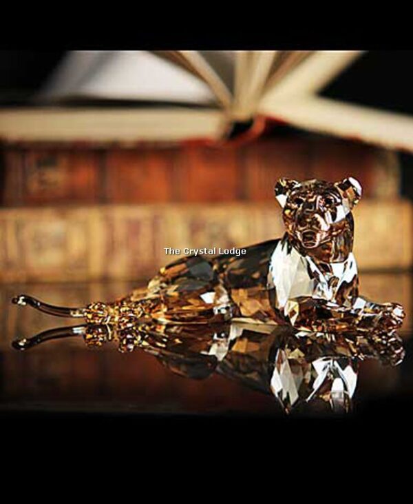 Swarovski_AE_2016_Lion_mother_5135895 | The Crystal Lodge