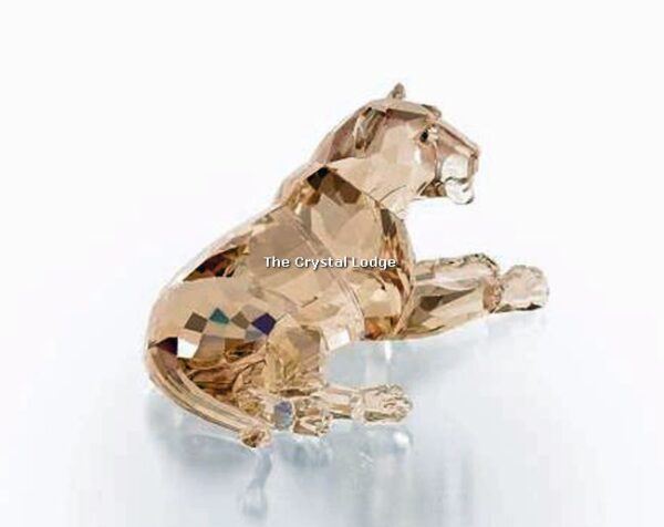 Swarovski_AE_2016_Lion_mother_5135895 | The Crystal Lodge