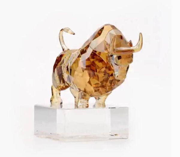 Swarovski_Chinese_Zodiac_LE_Ox_5509049_8 | The Crystal Lodge