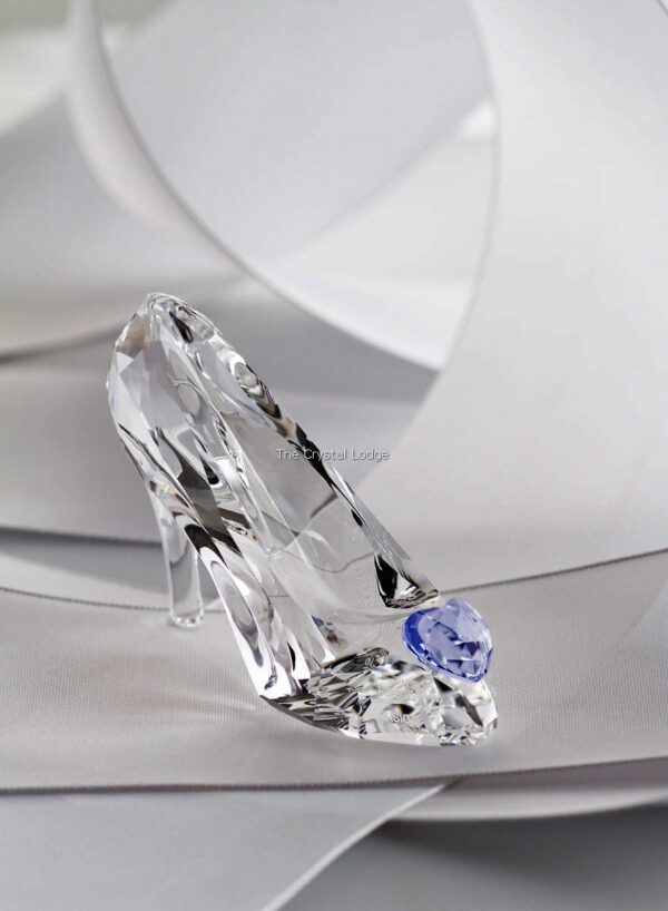 Swarovski_Disney_Cinderella_slipper_5035515 | The Crystal Lodge