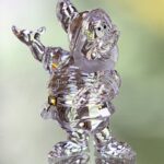 Swarovski_Disney_Doc_dwarf_997278_1_WM Swarovski_Disney_Doc_dwarf_997278 | The Crystal Lodge