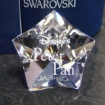 Swarovski_Disney_Peter_Pan_title_plaque_1036622_1_WM Swarovski_Disney_Peter_Pan_title_plaque_1036622 | The Crystal Lodge