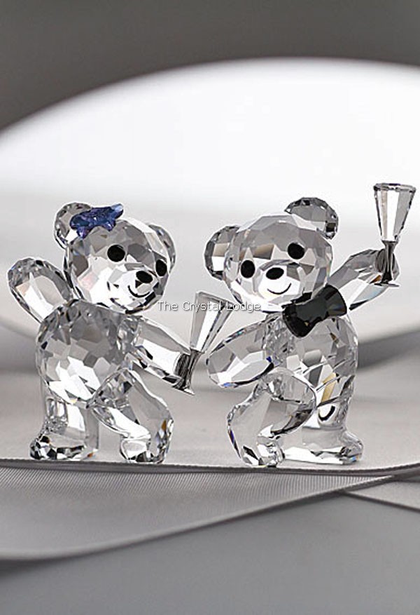 Swarovski_Kris_Bear_Lets_Celebrate_5063325 | The Crystal Lodge