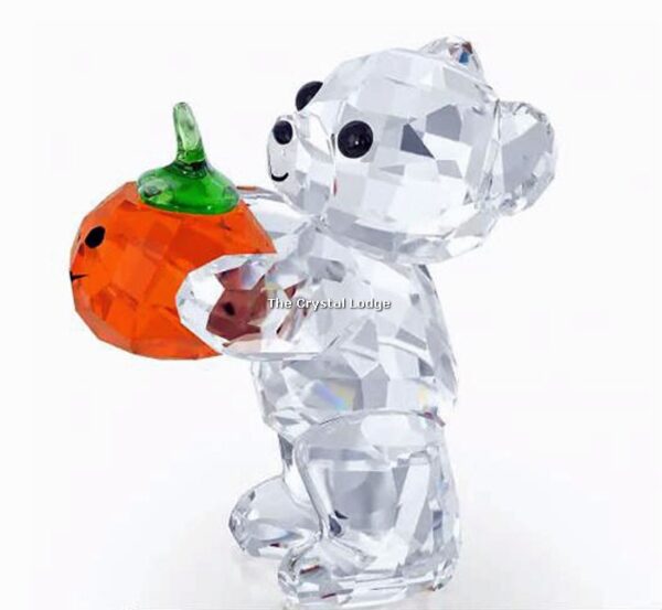 Swarovski_Kris_Bear_A_pumpkin_for_you_5223252 | The Crystal Lodge
