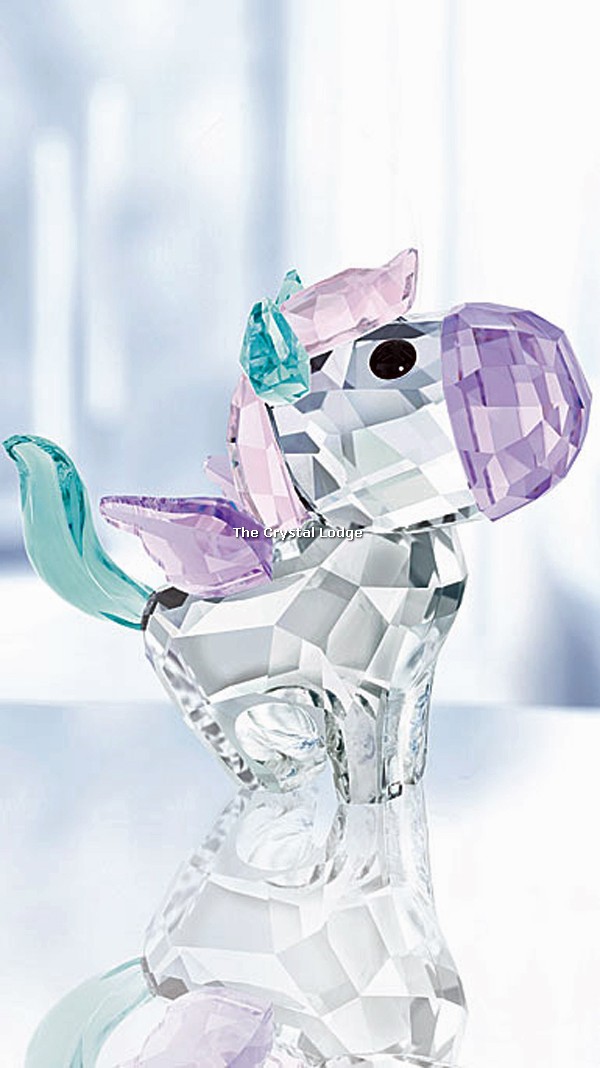 Swarovski_Lovlots_Pegasus_5376283 | The Crystal Lodge