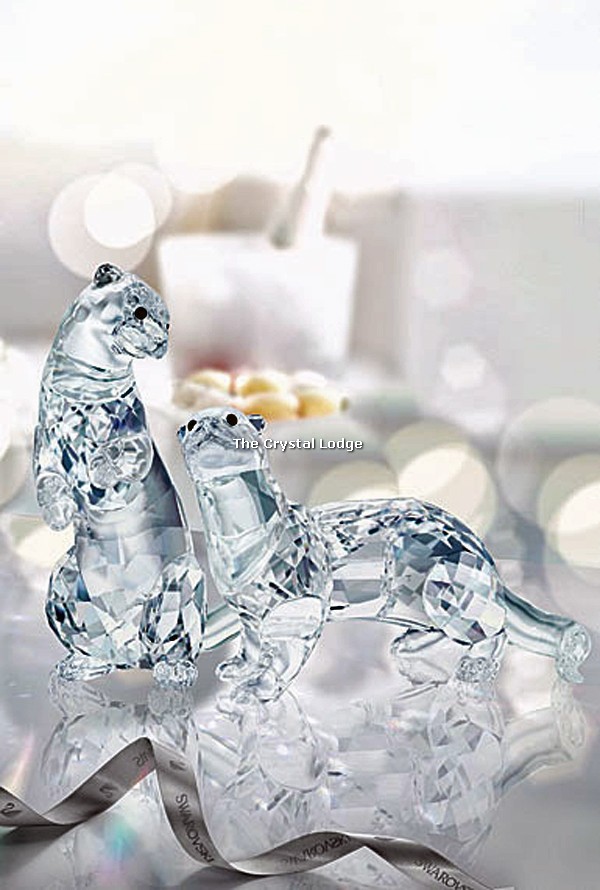 Swarovski_Otters_5385060 | The Crystal Lodge