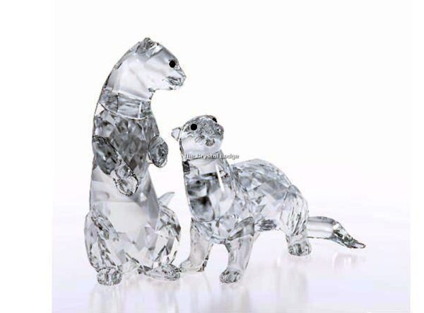 Swarovski_Otters_5385060 | The Crystal Lodge