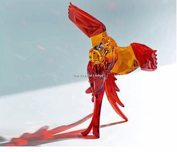 Swarovski_Paradise_Red_Parrots_51368093 | The Crystal Lodge