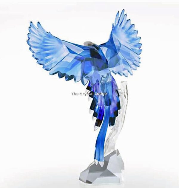Swarovski_Paradise_Taiwan_blue_Magpie_5428653 | The Crystal Lodge