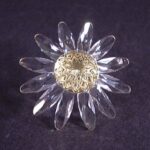 Swarovski_SCS_1999_Marguerite_yellow_renewal_229778_2_WM Swarovski_SCS_1999_Marguerite_yellow_renewal_229778 | The Crystal Lodge