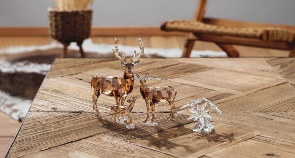 Swarovski_SCS_2020_fawn_5493978 | The Crystal Lodge