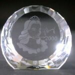 Swarovski_SCS_paperweight_2000_Columbine_60mm_disc_7400200060_2_WM Swarovski_SCS_paperweight_2000_Columbine_60mm_disc_7400200060 | The Crystal Lodge