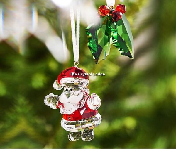 Swarovski_Santa_Claus_ornament_2017_5286070| The Crystal Lodge