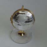 Swarovski_Secrets_globe_clock_210826_1_WM Swarovski_Secrets_globe_clock_210826 | The Crystal Lodge
