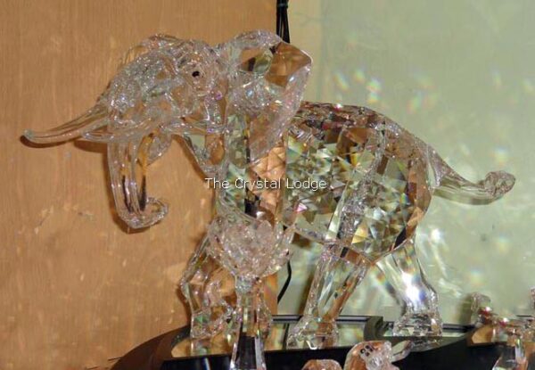 Swarovski_Signed_Numbered_limited_edition_2006_Elephant_854407 | The Crystal Lodge