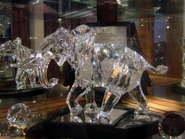 Swarovski_Signed_Numbered_limited_edition_2006_Elephant_854407 | The Crystal Lodge