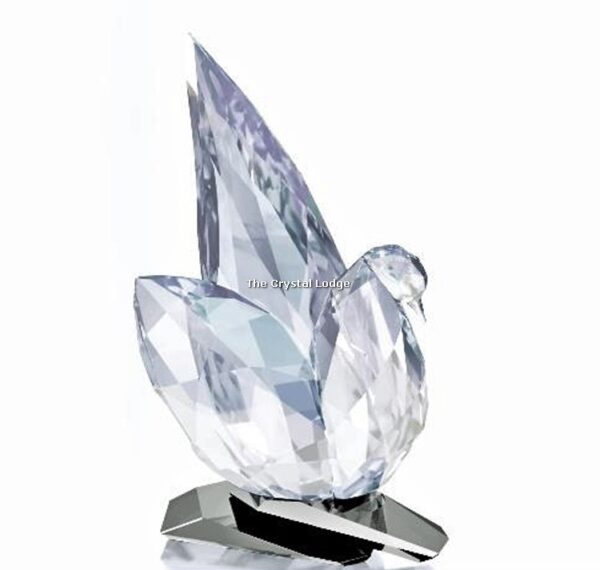 Swarovski_Soulmates_Dove_5279325 | The Crystal Lodge