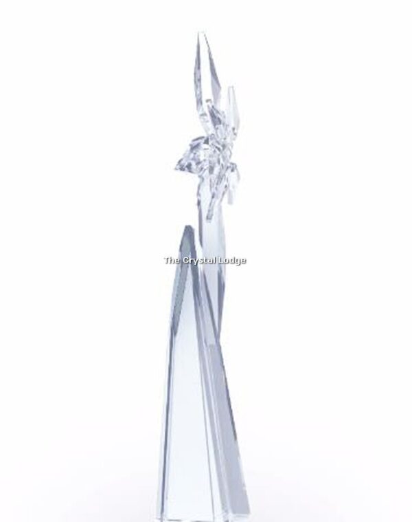 Swarovski_Star_Nativity_2018_issue_5393468 | The Crystal Lodge
