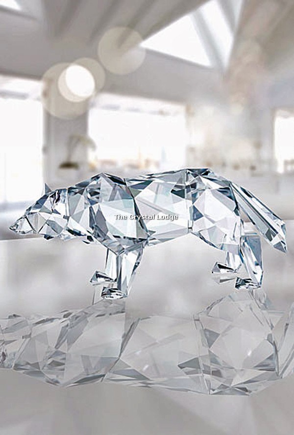 Swarovski_Wolf_Arran_Gregory_Clear_5384967 | The Crystal Lodge
