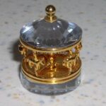 Swarovski_carousel_merry_go_round_gold_171194_1_WM Swarovski_carousel_merry_go_round_gold_171194 | The Crystal Lodge