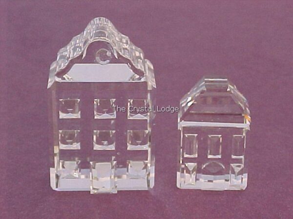 Swarovski_crystal_city_houses_1_and_2_158980 | The Crystal Lodge