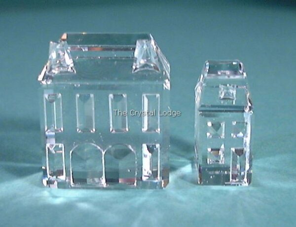 Swarovski_crystal_city_houses_3_and_4_158981 | The Crystal Lodge