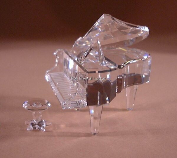 Swarovski_grand_piano_with_stool_174506 | The Crystal Lodge