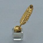 Swarovski_inkwell_with_quill_gold_189195_1_WM Swarovski_inkwell_with_quill_gold_189195 | The Crystal Lodge