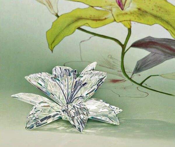 Swarovski_lily_5117446 | The Crystal Lodge